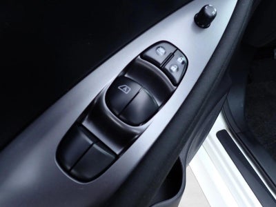2025 Nissan LEAF S