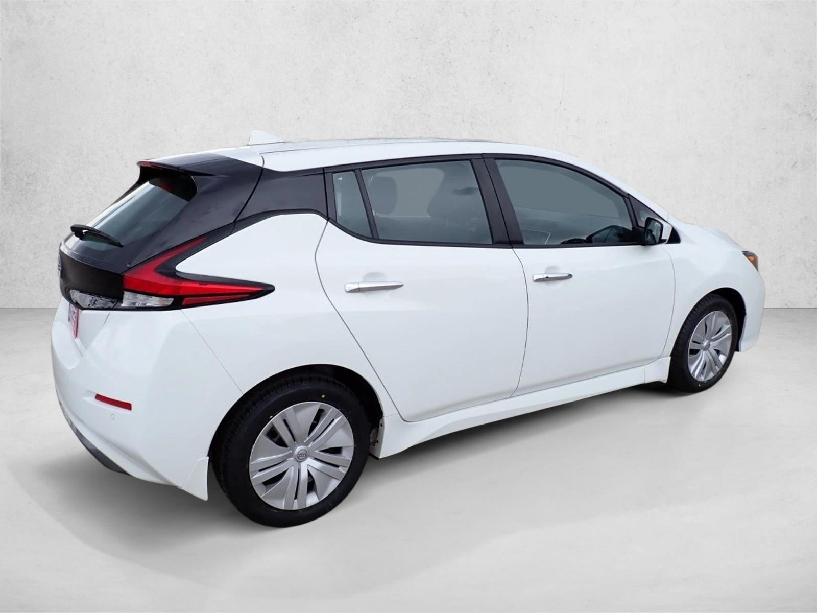 2025 Nissan LEAF S