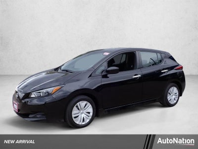 2025 Nissan LEAF S