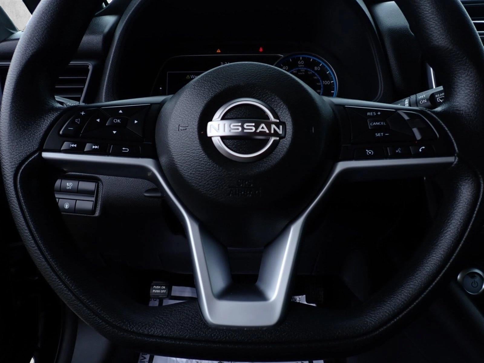 2025 Nissan LEAF S