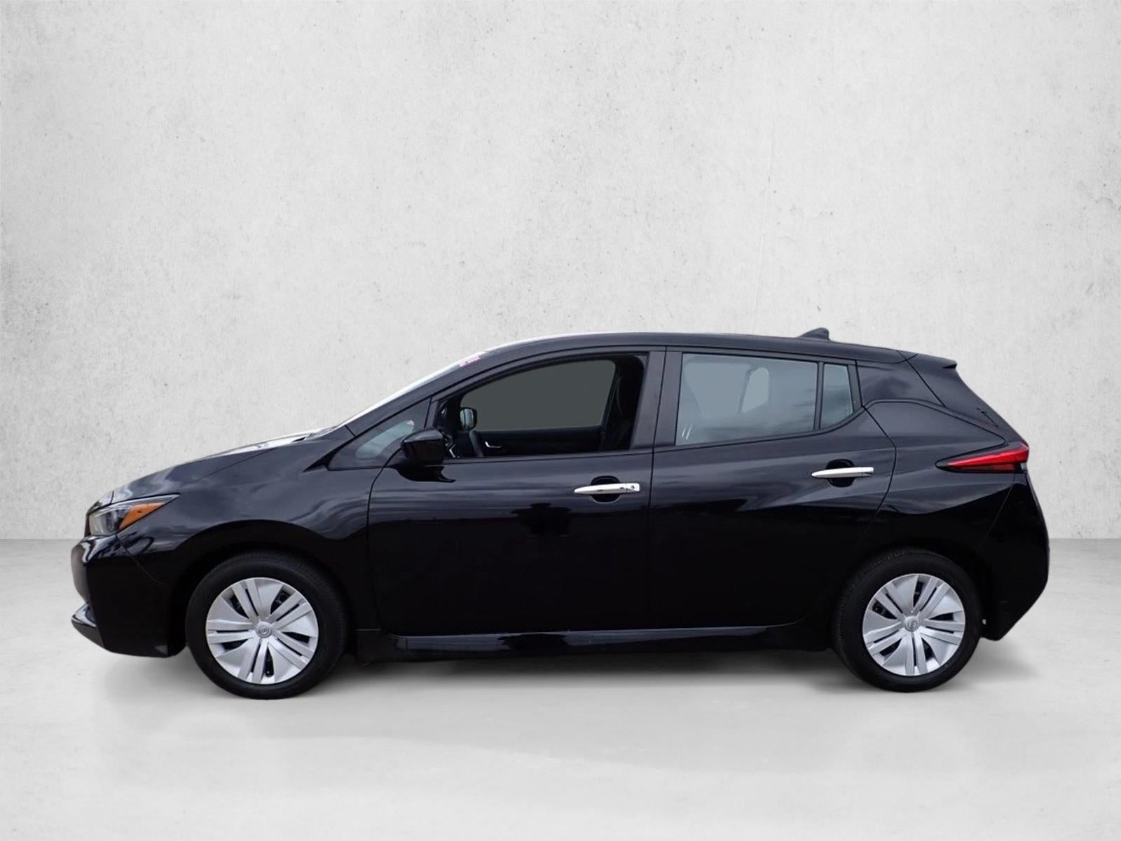 2025 Nissan LEAF S
