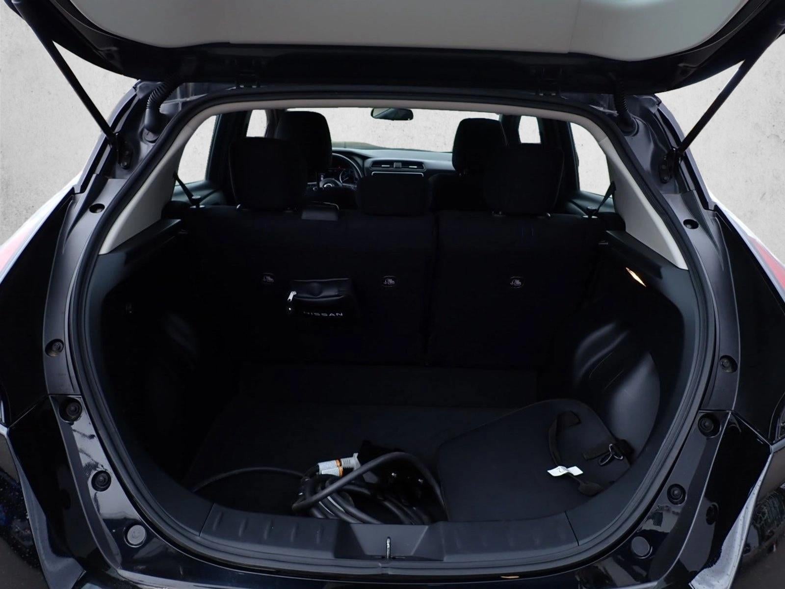 2025 Nissan LEAF S