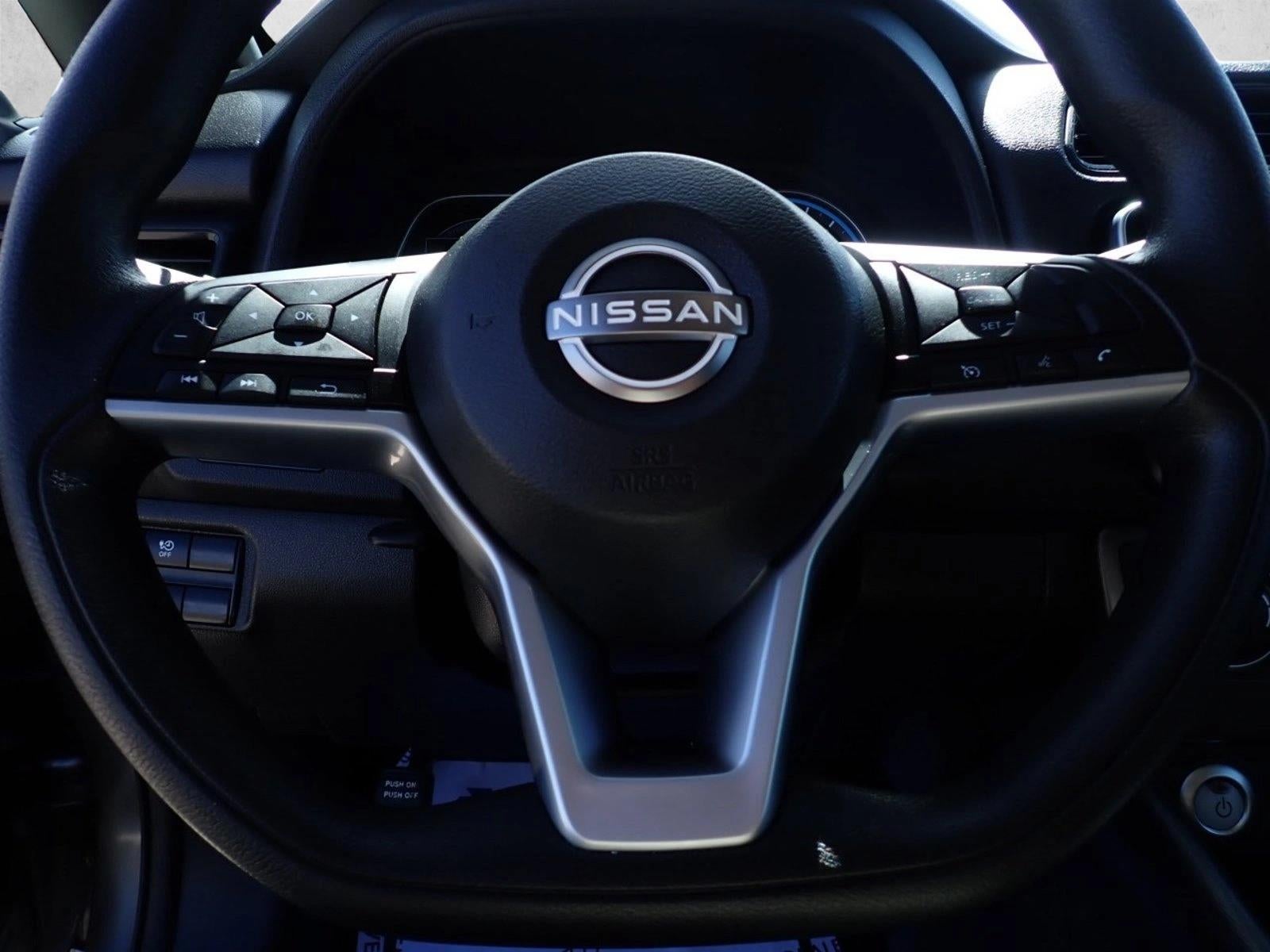 2025 Nissan LEAF S