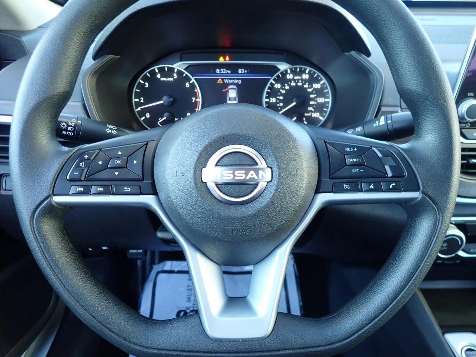 2025 Nissan Altima SV FWD