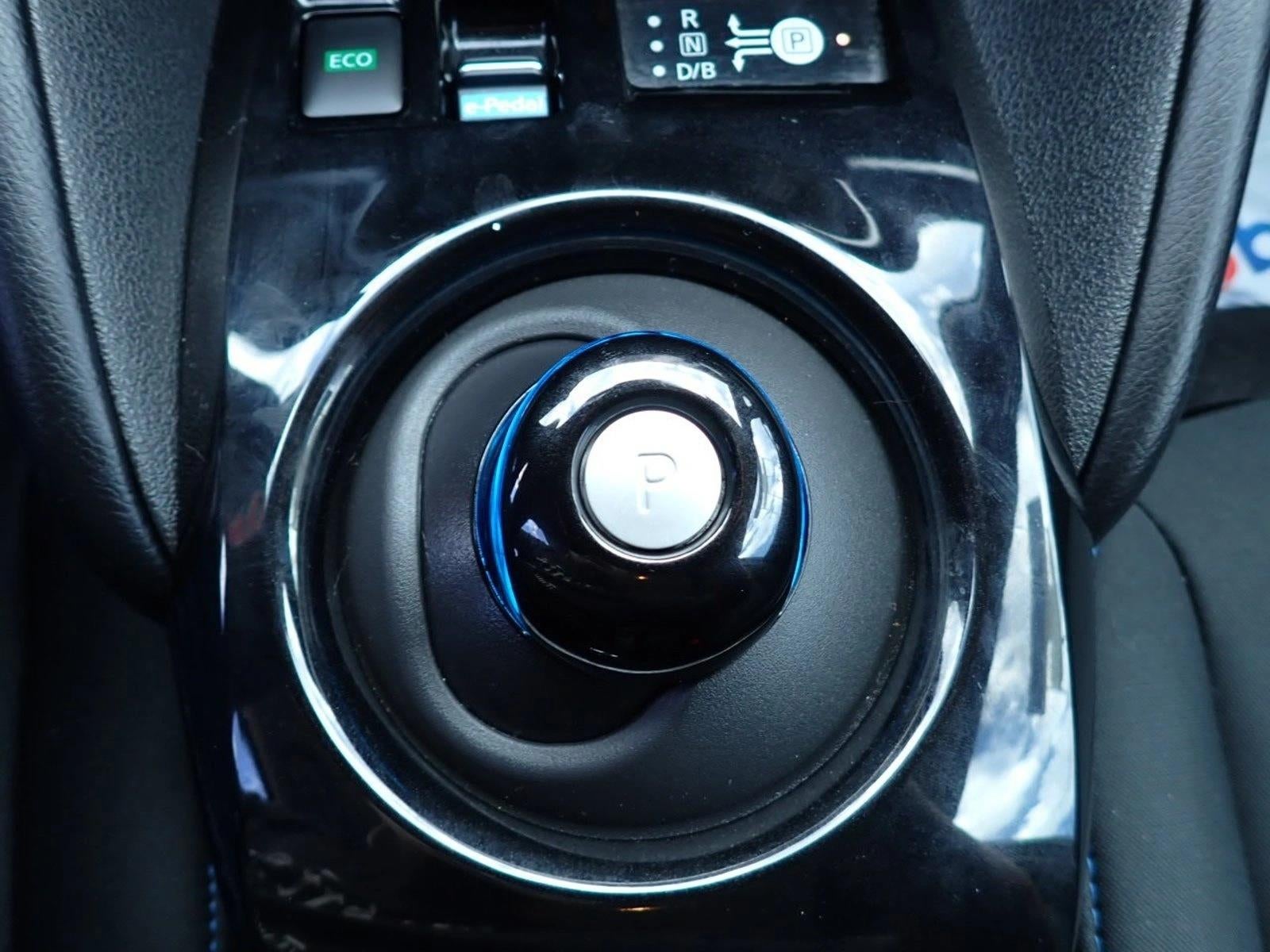 2025 Nissan LEAF SV PLUS