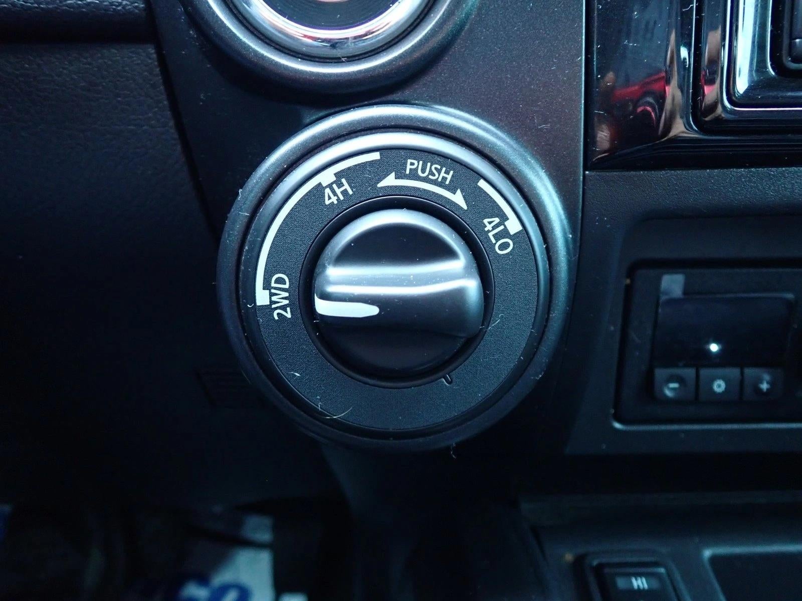 2020 Nissan TITAN Crew Cab PRO-4X 4x4