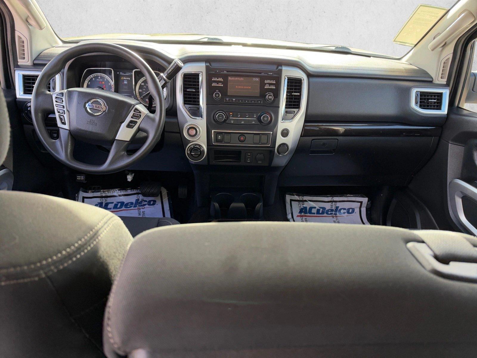 2018 Nissan Titan SV