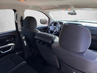2018 Nissan Titan SV