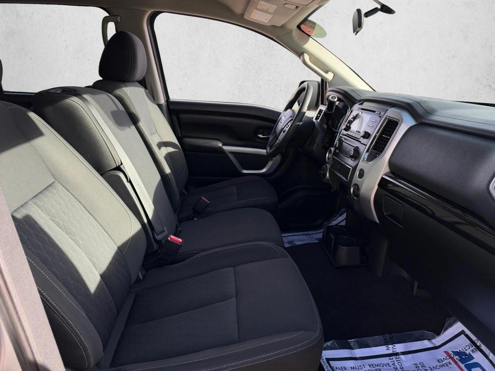 2018 Nissan Titan SV