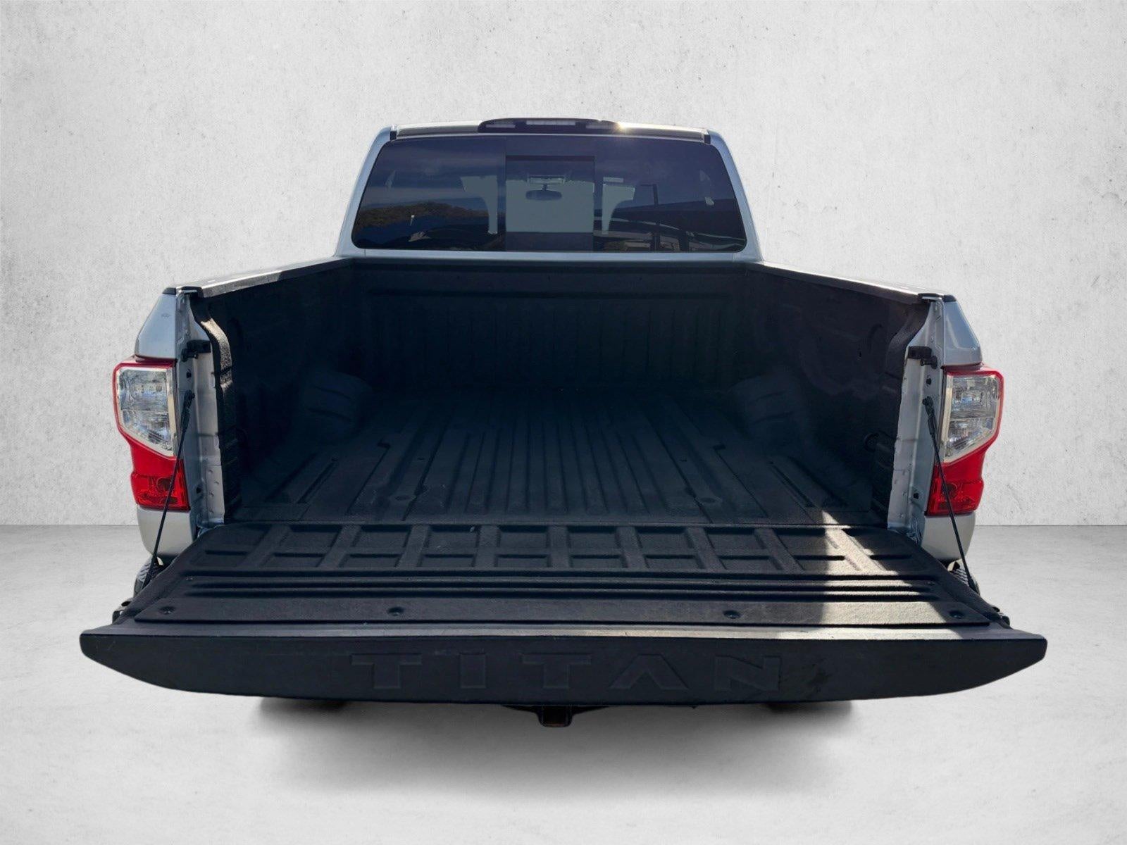 2018 Nissan Titan SV