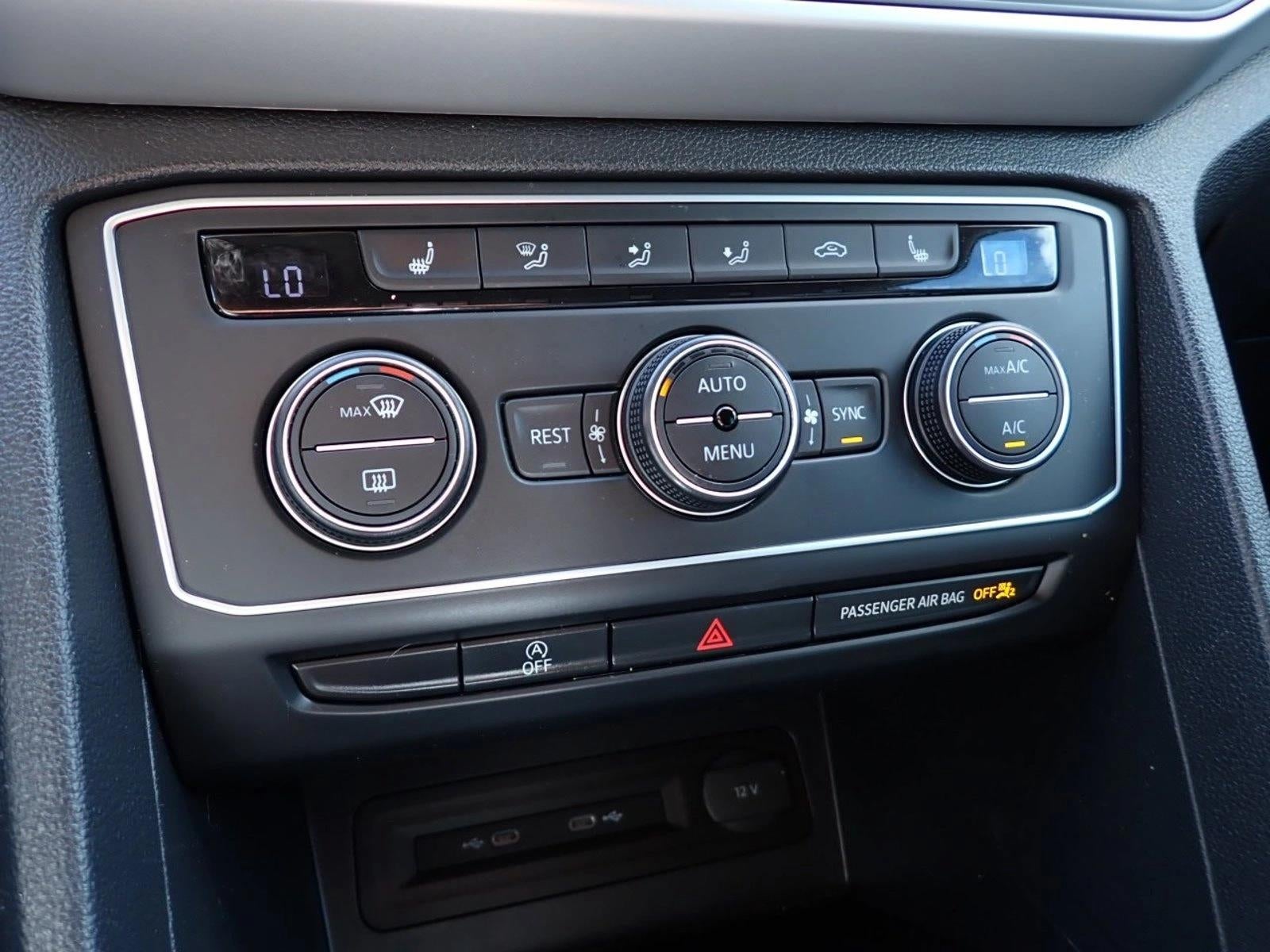 2021 Volkswagen Atlas 3.6L V6 SE w/Technology