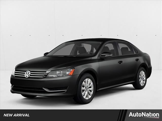 2014 Volkswagen Passat 1.8T Wolfsburg Edition
