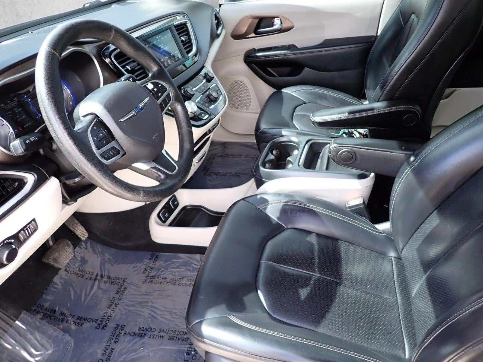 2021 Chrysler Voyager LXI