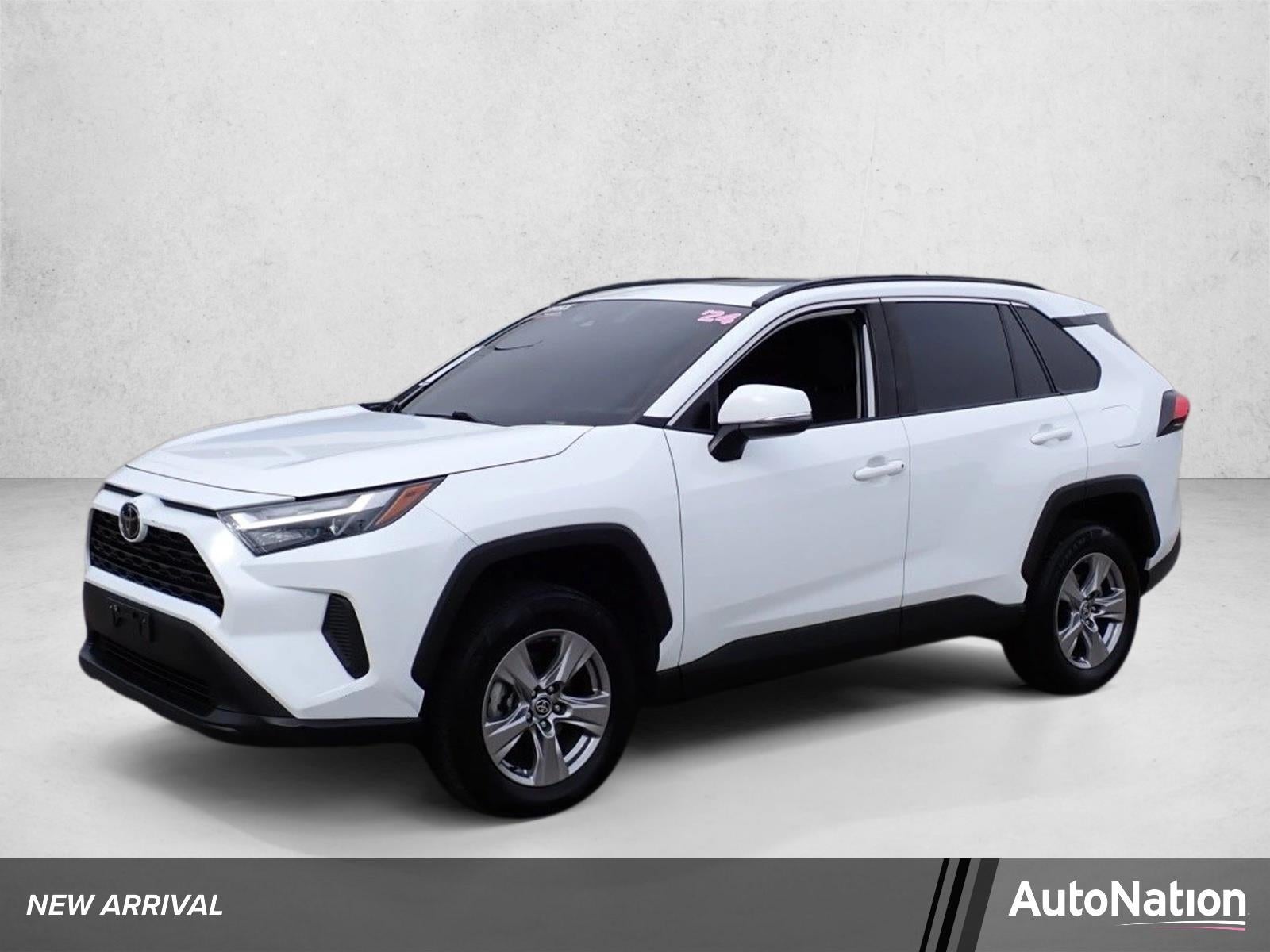 2024 Toyota RAV4 XLE