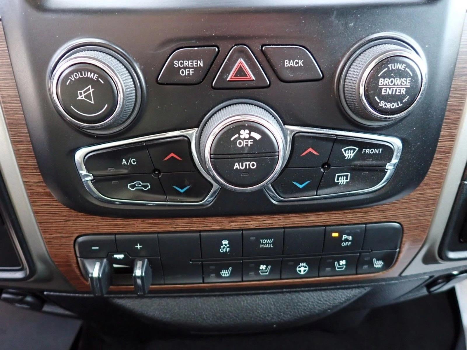 2015 RAM 3500 Laramie