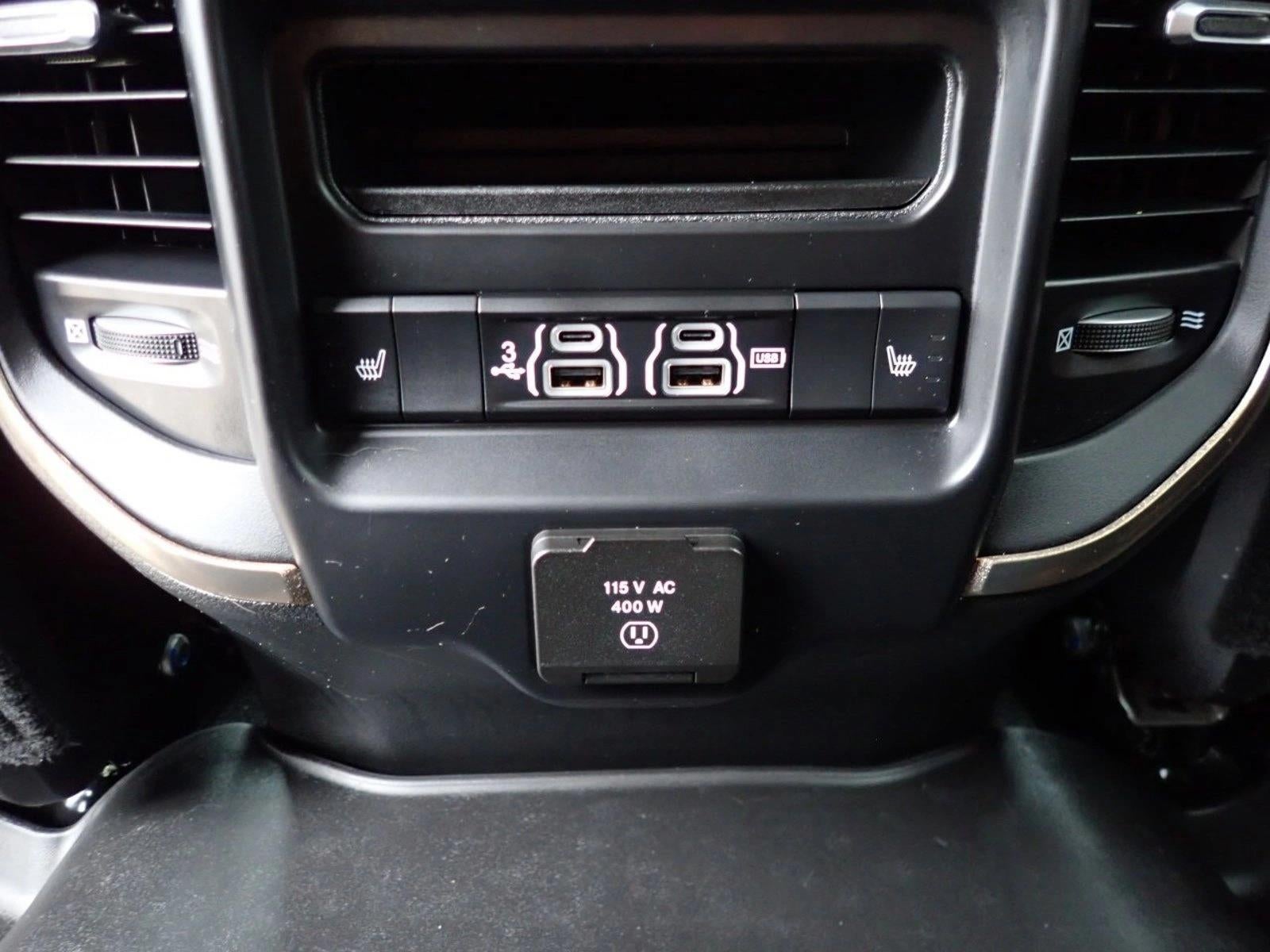 2020 RAM 2500 Laramie Longhorn Crew Cab 4x4 6'4" Box