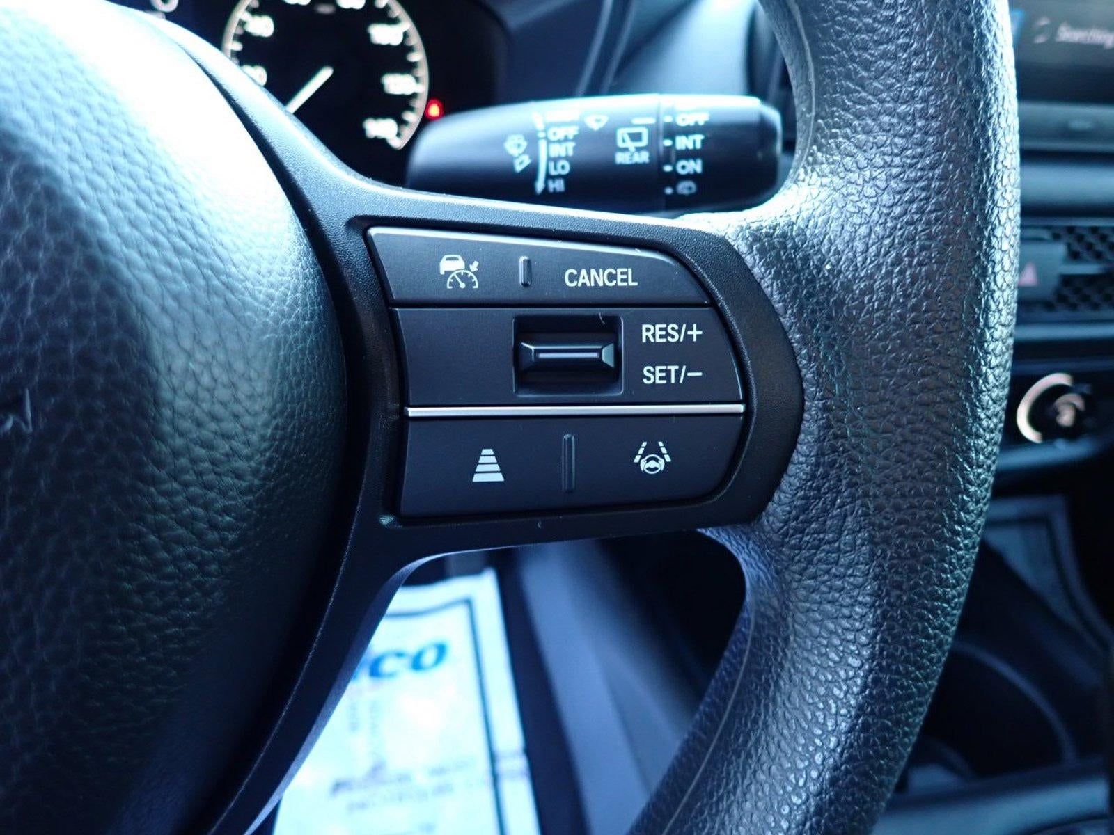 2025 Honda HR-V AWD LX