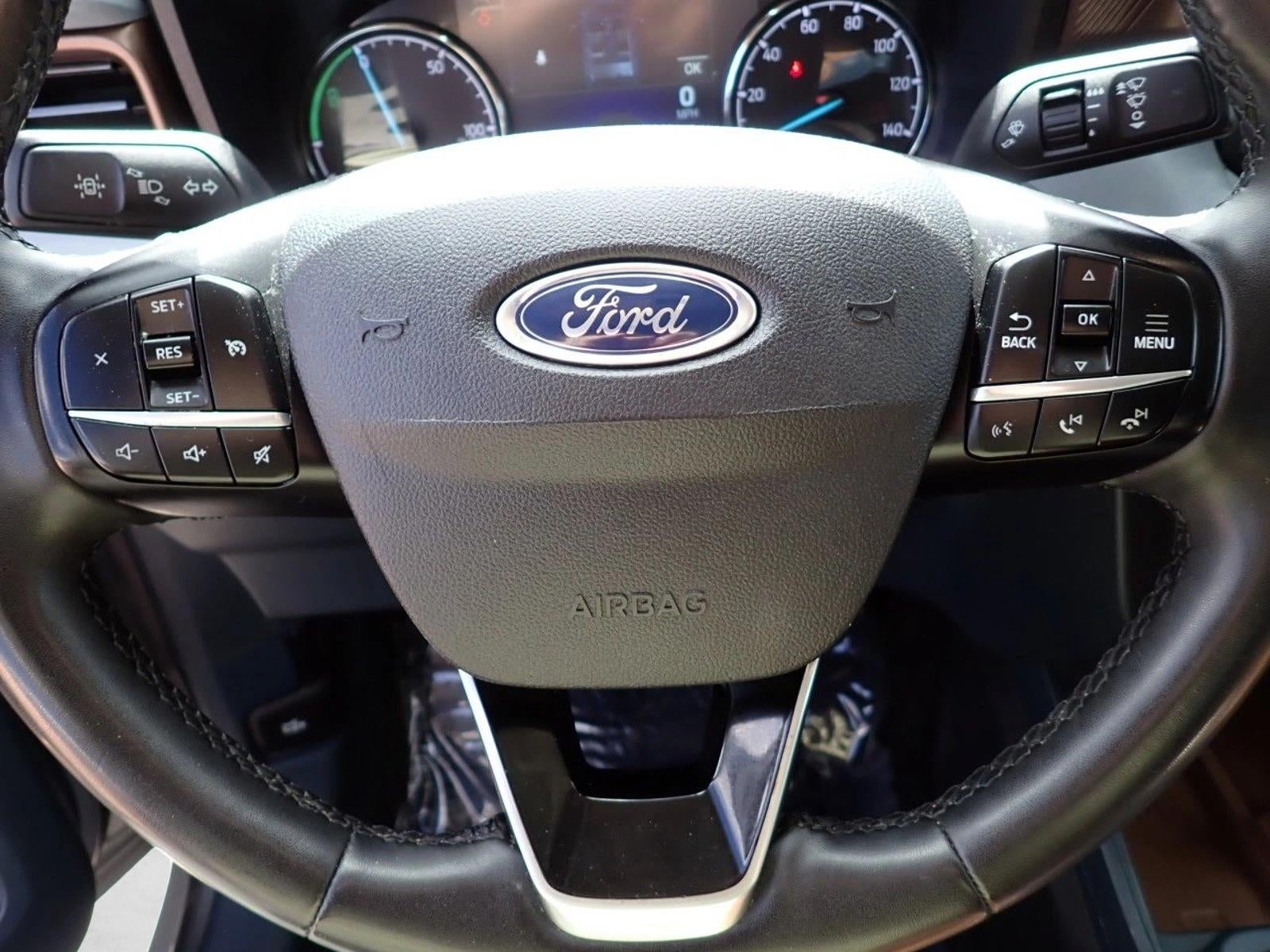 2023 Ford Maverick Lariat