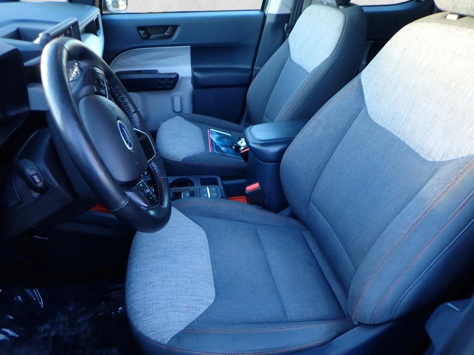 2022 Ford Maverick XL