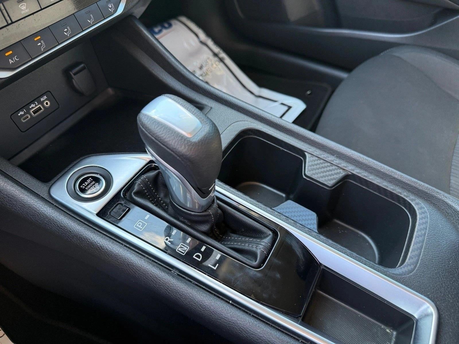 2022 Nissan Sentra SV Xtronic CVT