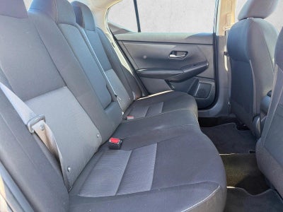 2022 Nissan Sentra SV Xtronic CVT