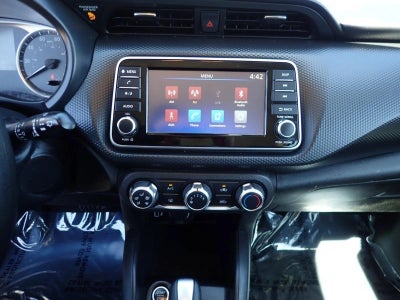 2024 Nissan Kicks S Xtronic CVT