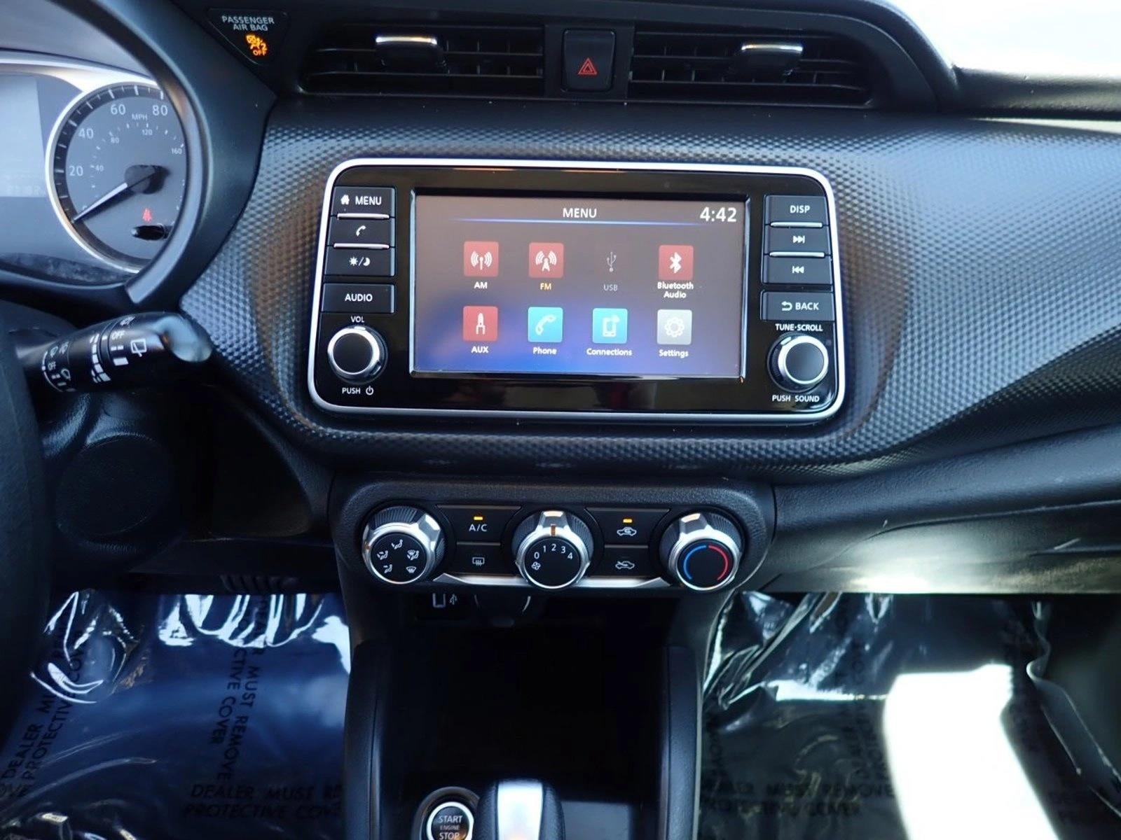 2024 Nissan Kicks S Xtronic CVT