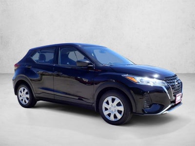 2024 Nissan Kicks S Xtronic CVT