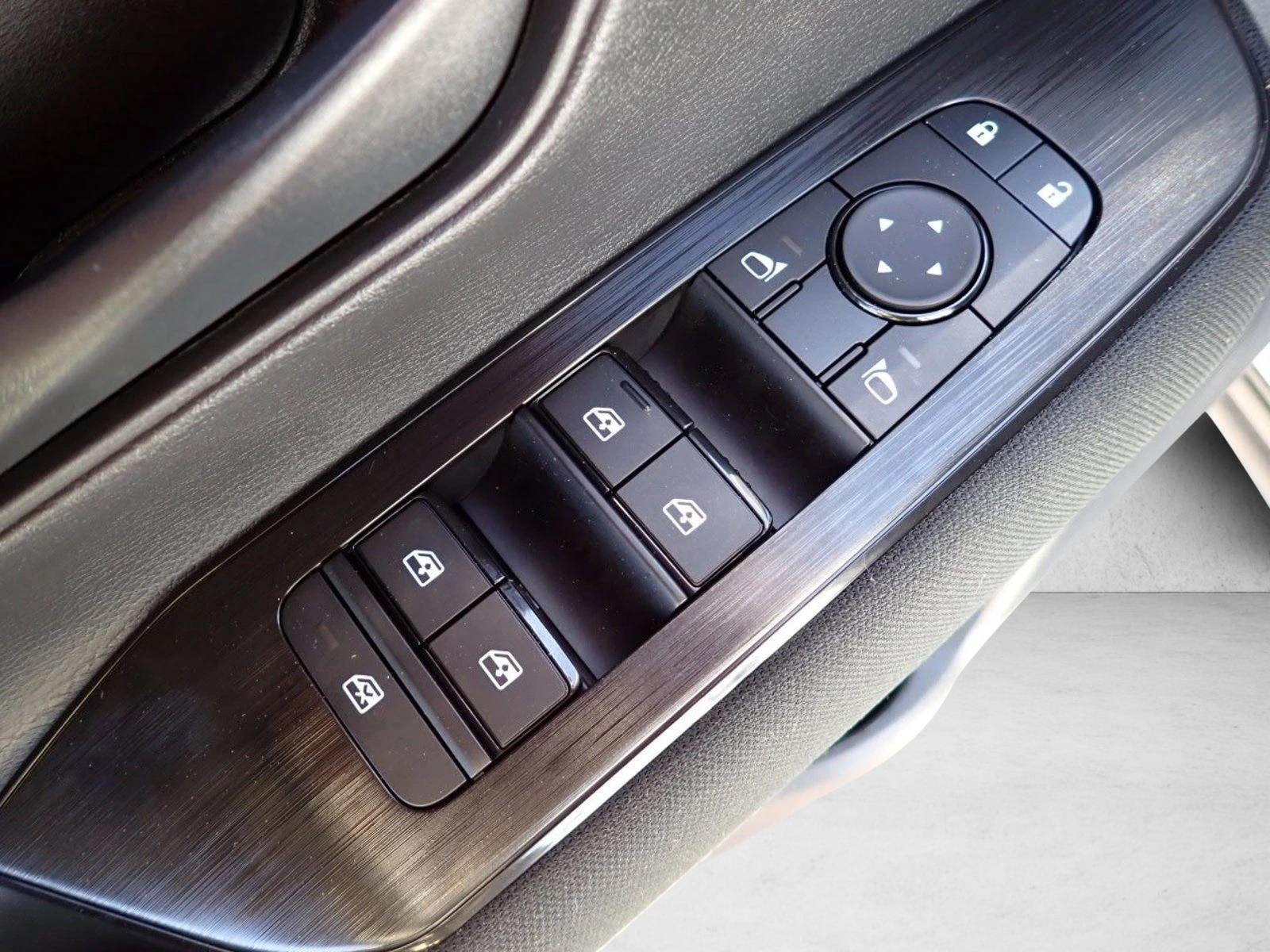 2025 Nissan Kicks S Intelligent AWD