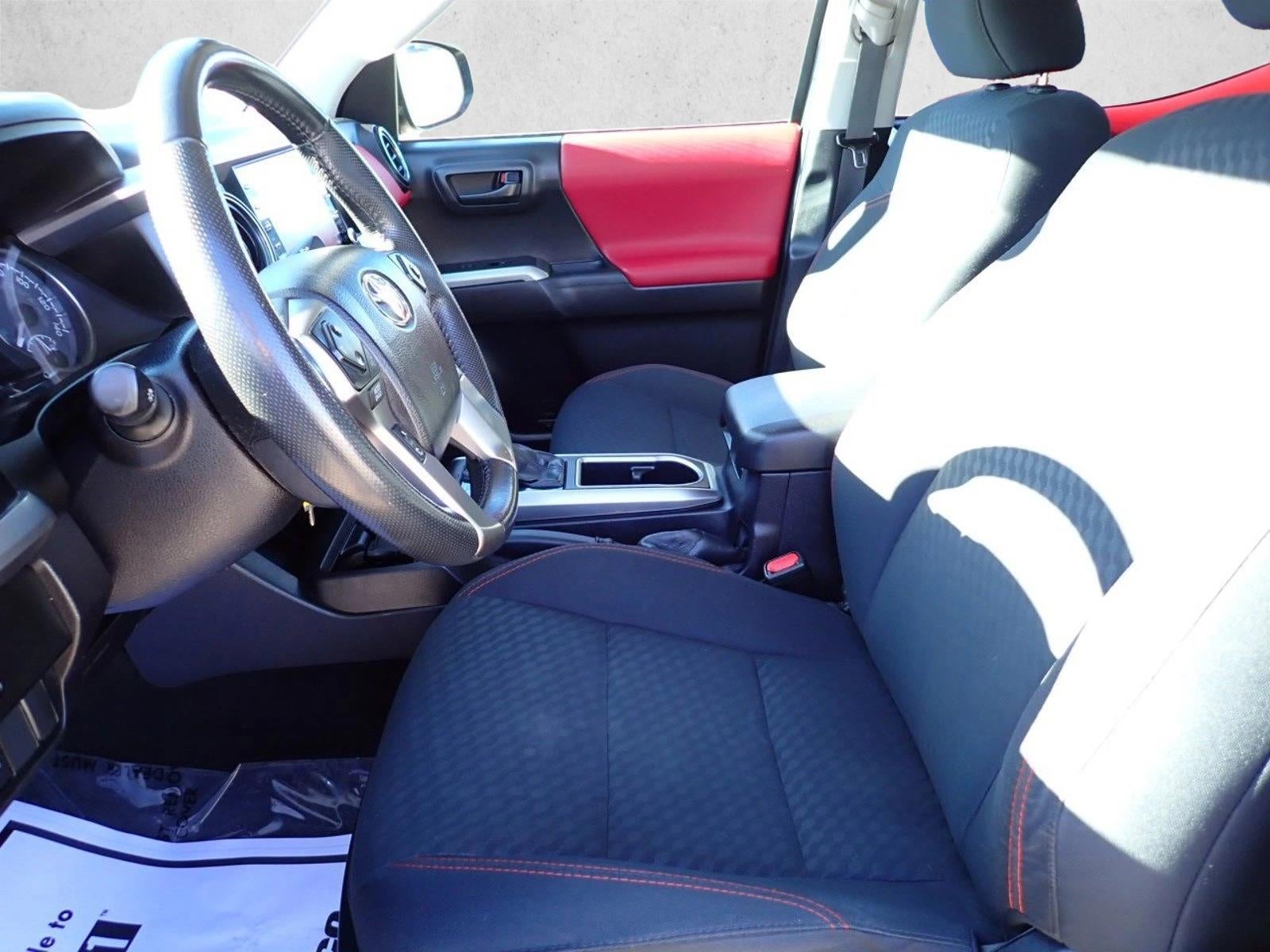 2022 Toyota Tacoma 4WD SR