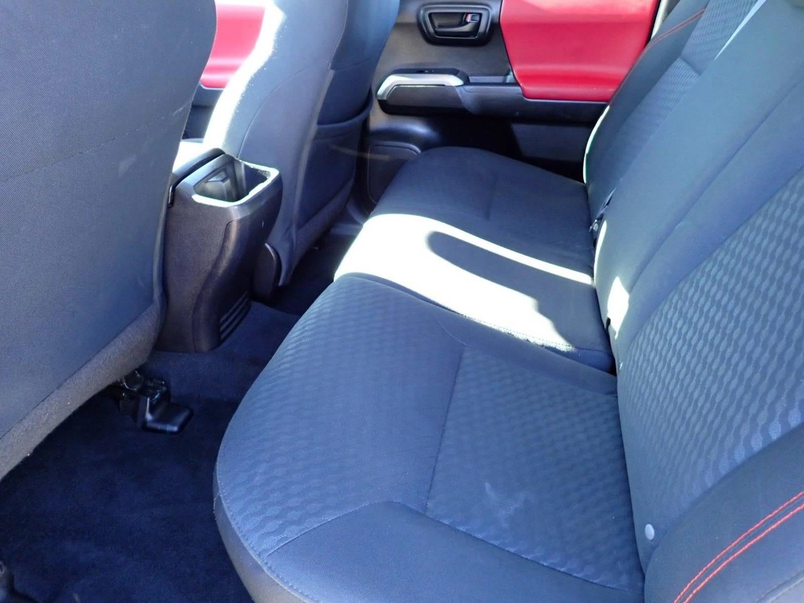 2022 Toyota Tacoma 4WD SR