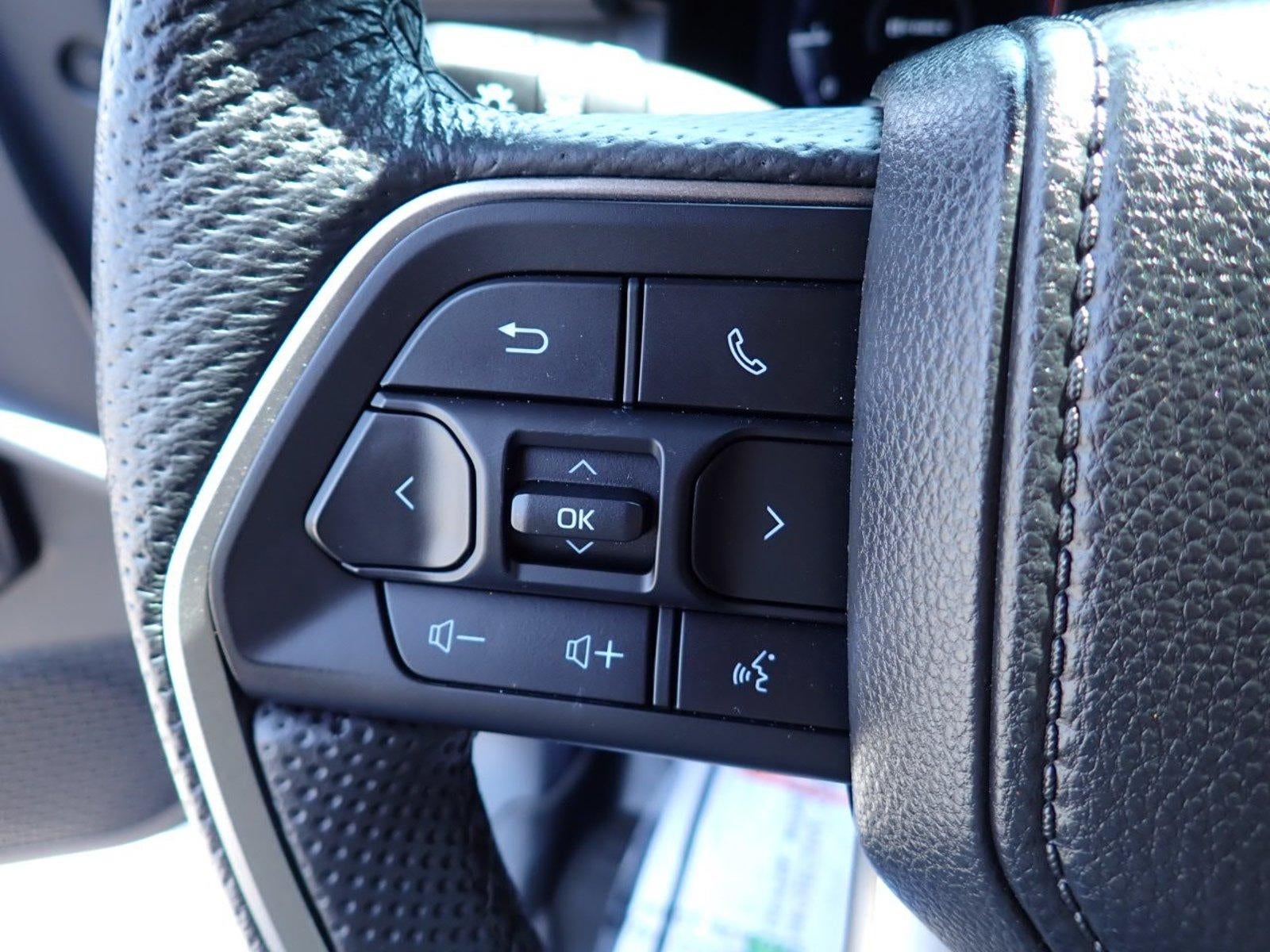 2025 Toyota Tacoma Hybrid TRD Off Road
