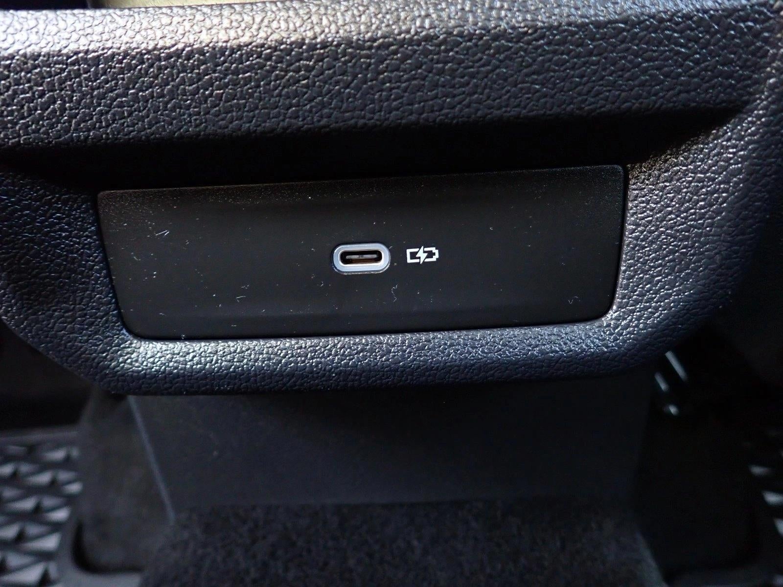 2022 Volkswagen Taos 1.5T SEL