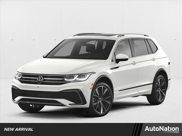 2022 Volkswagen Tiguan 2.0T SE's photo