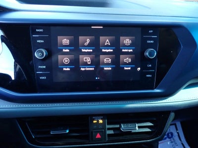 2024 Volkswagen Taos SE
