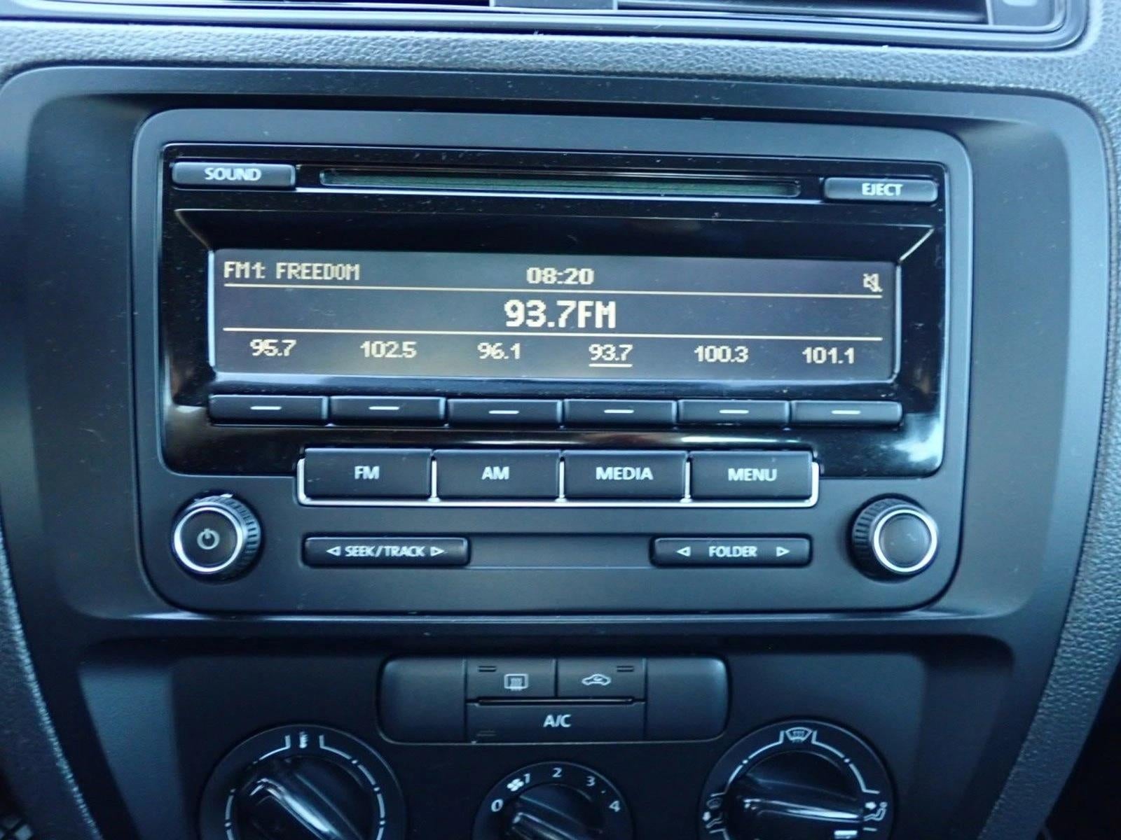 2015 Volkswagen Jetta 2.0L S