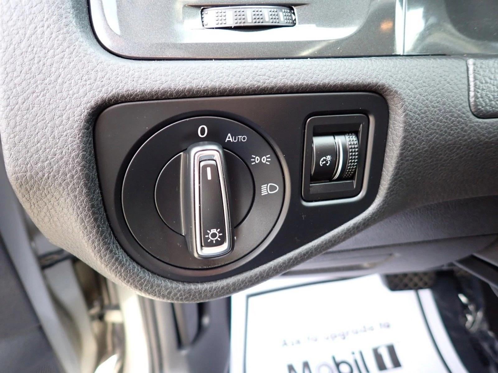 2018 Volkswagen Golf S