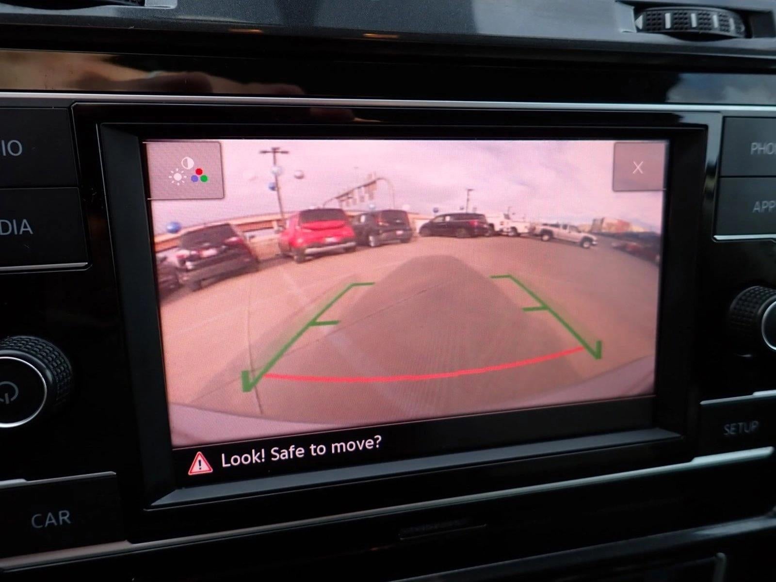 2018 Volkswagen Golf S