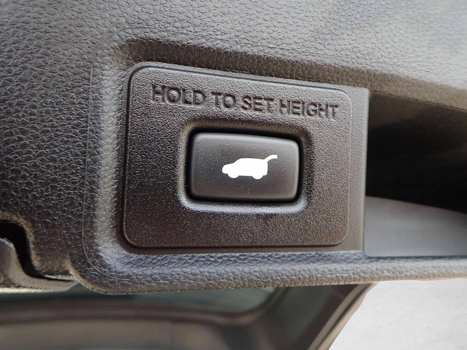 2020 Acura RDX w/Advance Pkg