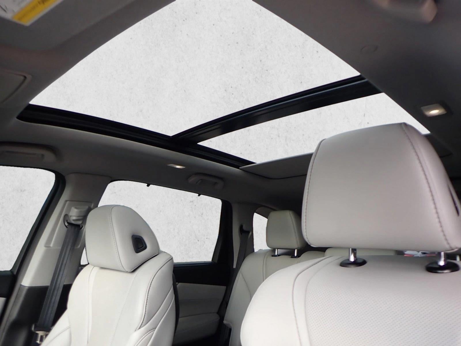 2023 Acura MDX w/Technology Package