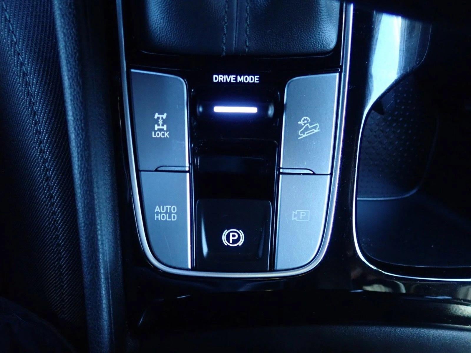 2023 Hyundai Santa Cruz SEL Premium