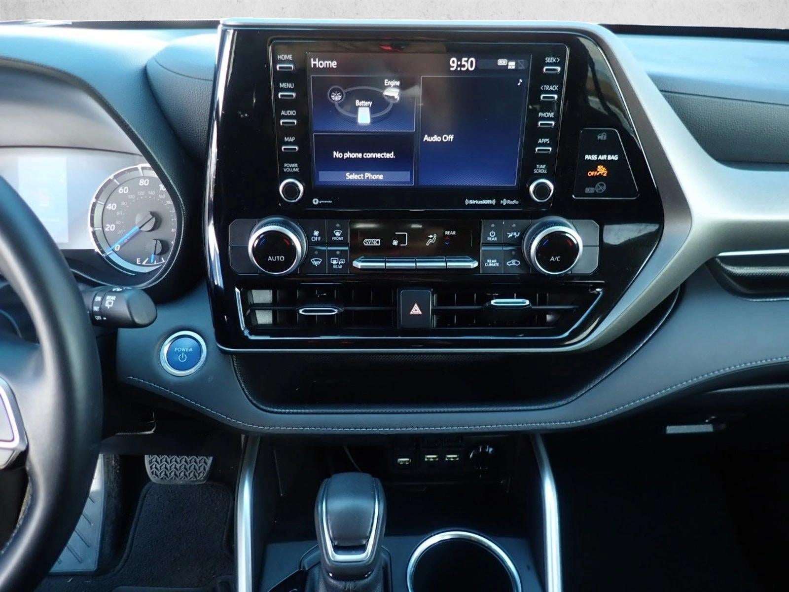 2021 Toyota Highlander Hybrid LE