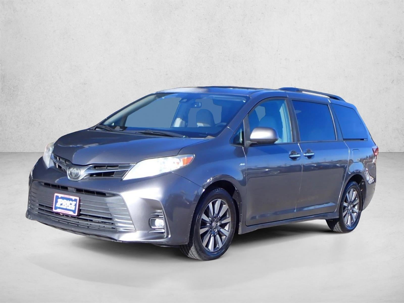 2018 Toyota Sienna XLE