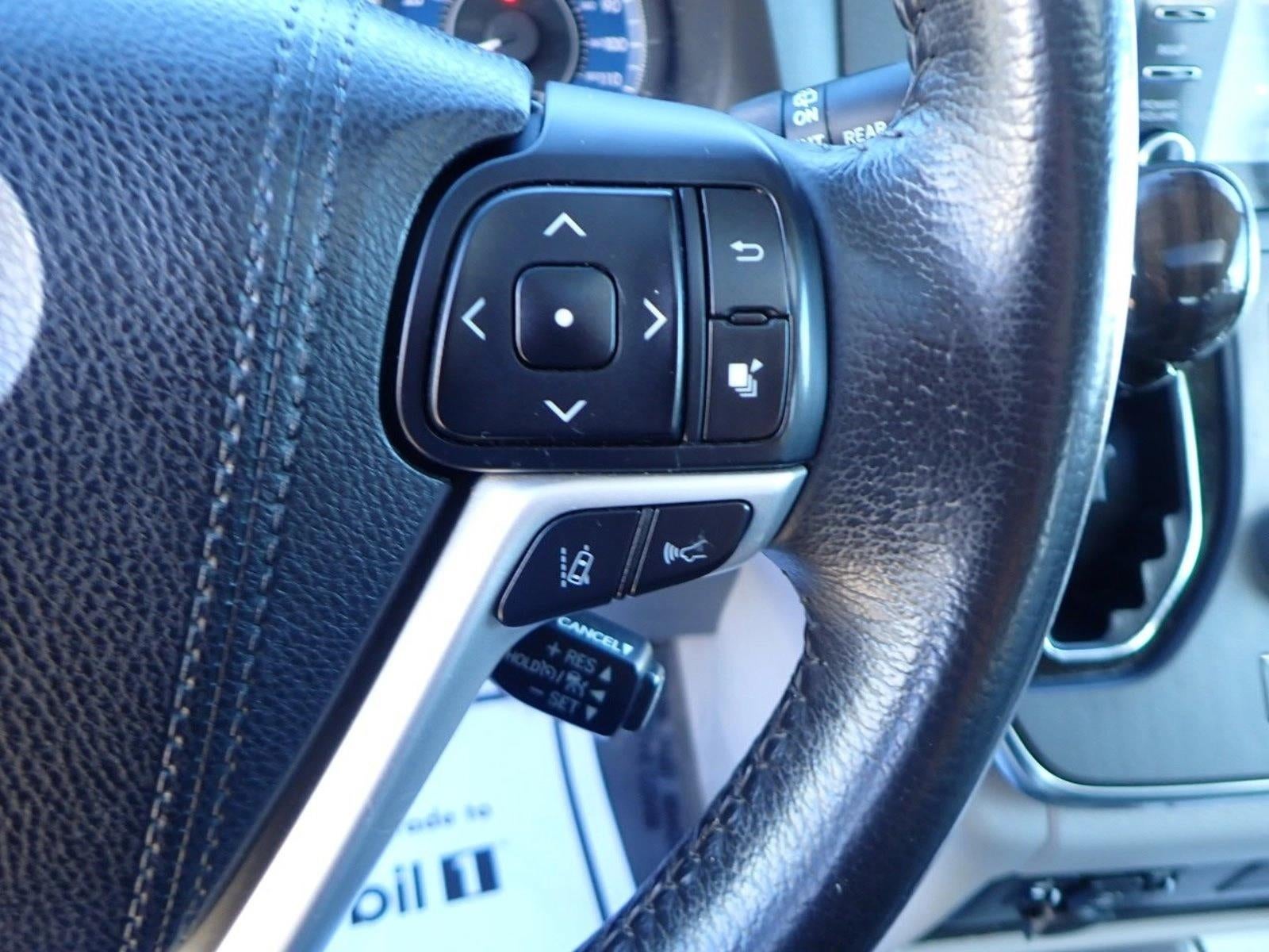 2018 Toyota Sienna XLE