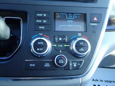 2018 Toyota Sienna XLE