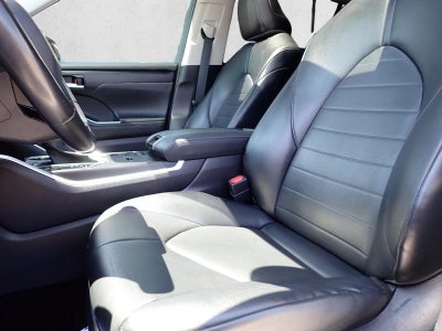2021 Toyota Highlander Hybrid XLE