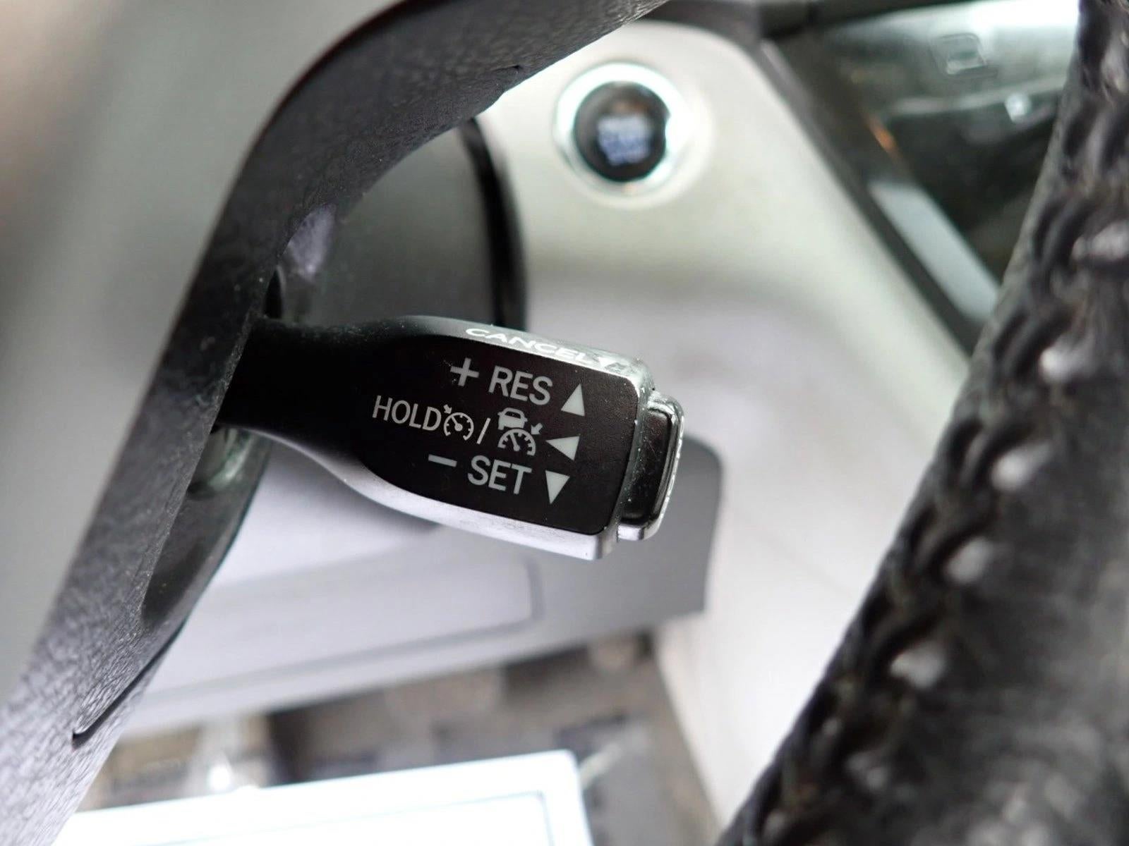 2018 Toyota Sienna XLE Auto Access Seat