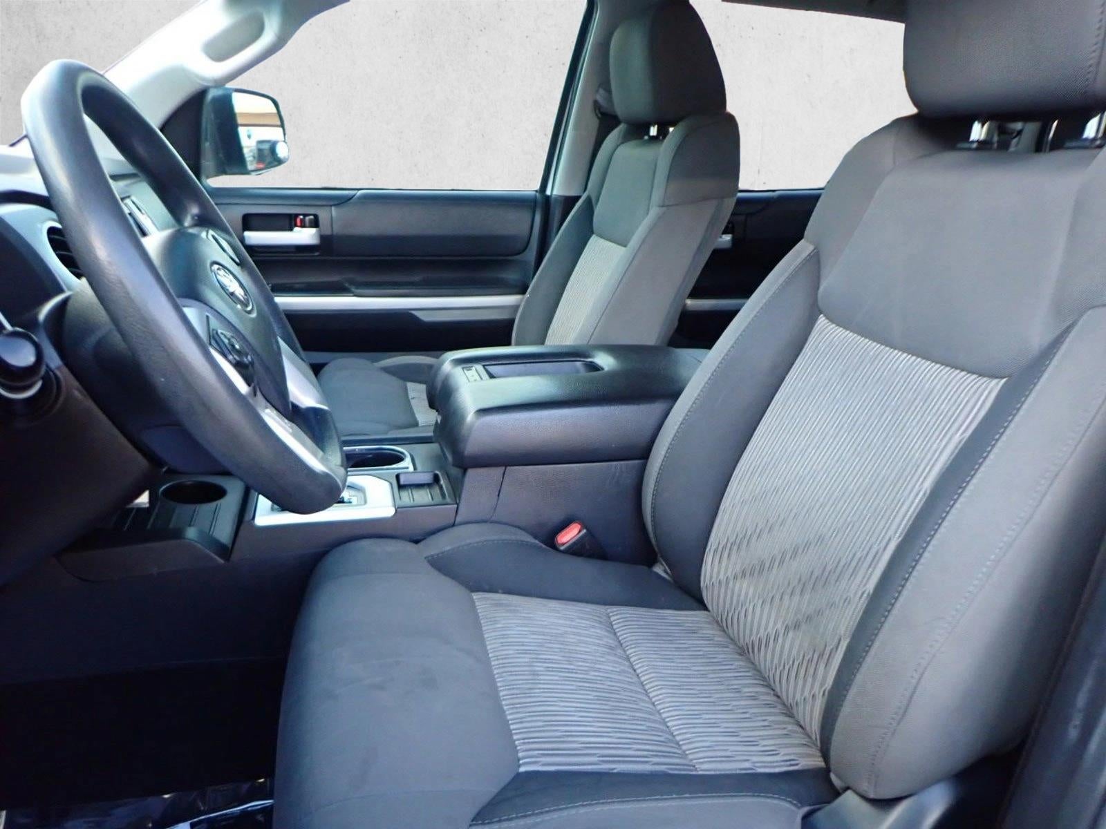 2017 Toyota Tundra 4WD SR5