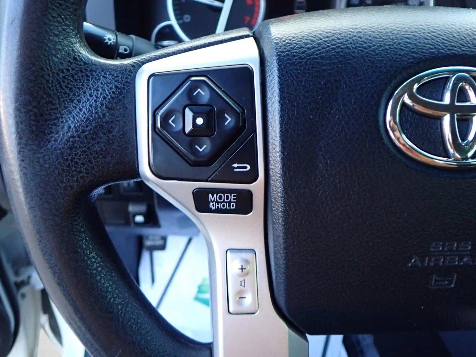 2017 Toyota Tundra 4WD SR5