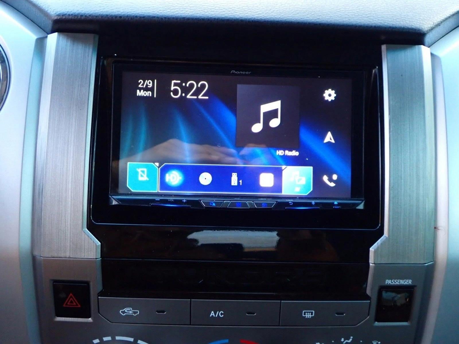 2017 Toyota Tundra 4WD SR5